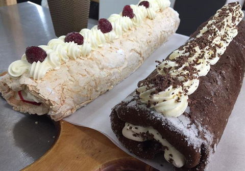 Delicatessen Kitchen - Northern Rivers Accommodation 7