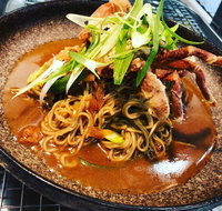 Chow's Table - Northern Rivers Accommodation