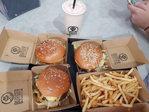 Burger Cartel - Northern Rivers Accommodation 0