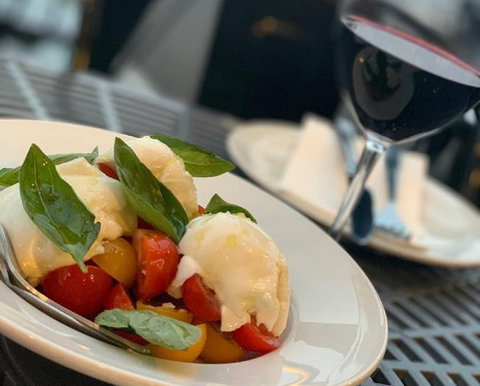 Sam's Pizzeria On The Waterfront - Northern Rivers Accommodation 1