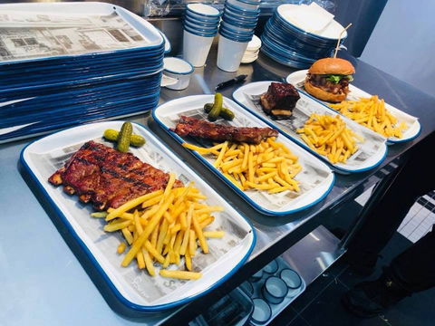 American Bar & Grill - Northern Rivers Accommodation 0