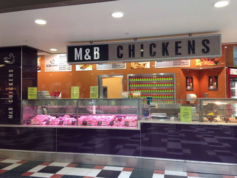 M&B Chickens - Northern Rivers Accommodation 0