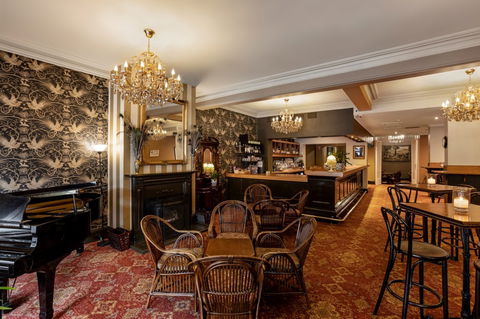 The Orient Bar & Dining Room - Northern Rivers Accommodation 0