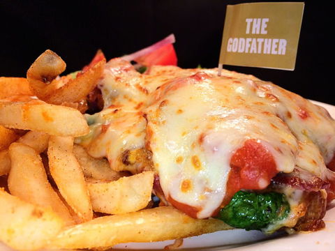 Capalaba Tavern - The House Of Schnitzel - Northern Rivers Accommodation 0
