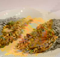 Surrey Hills Express Noodles - Northern Rivers Accommodation