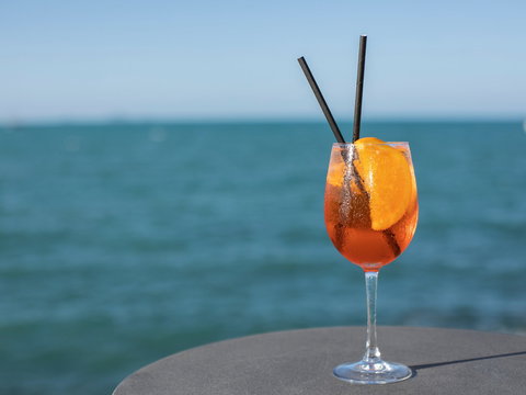 The Rocks - Restaurant, Bar, Pool Club - Northern Rivers Accommodation 2