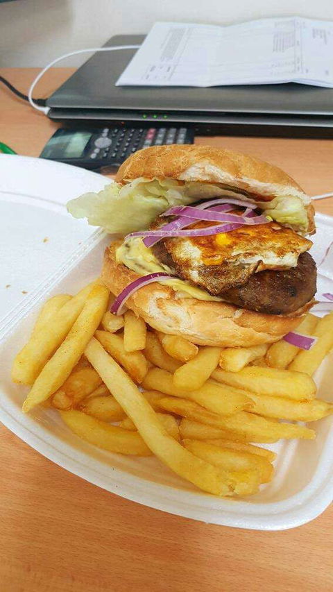Hanson Pizza - Northern Rivers Accommodation 0
