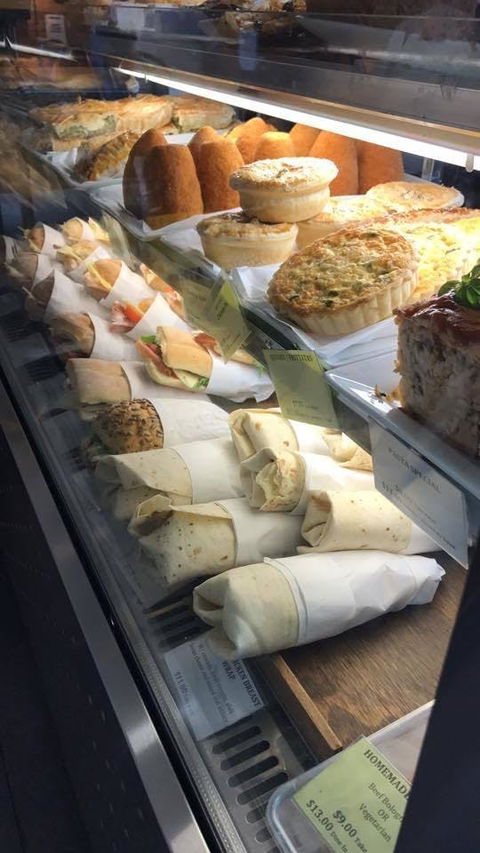 Quattro Formaggi Deli - Northern Rivers Accommodation 0