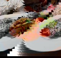 Caesar's Italian Cuisine - Northern Rivers Accommodation