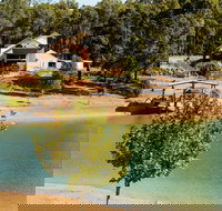 Drakesbrook Wines - Northern Rivers Accommodation