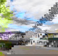 The Glasshouse and Bergin Lounge at Clouds Montville - Northern Rivers Accommodation