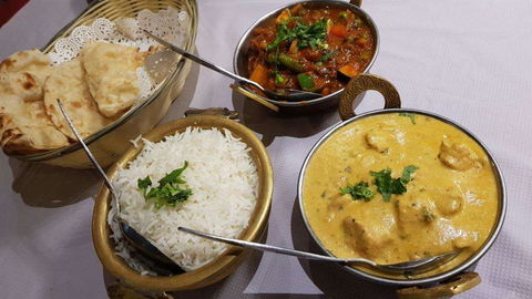 Aachi Indian Cuisine - Northern Rivers Accommodation 0