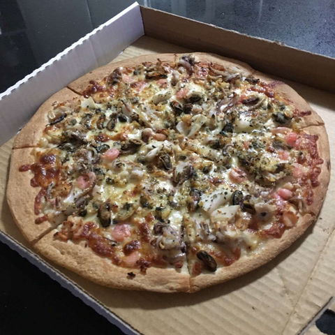 Panic Pizza - Northern Rivers Accommodation 0