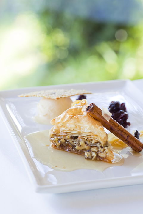 Chris's Restaurant - Northern Rivers Accommodation 2