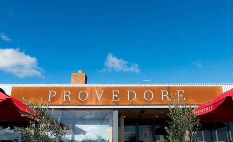 Ballarat Provedore - Northern Rivers Accommodation 9