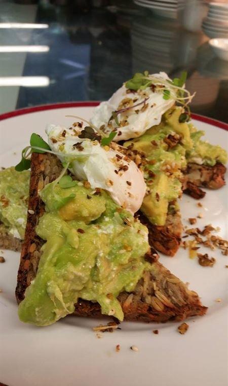 Daily Dose Cafe Wine Bar - Northern Rivers Accommodation 12