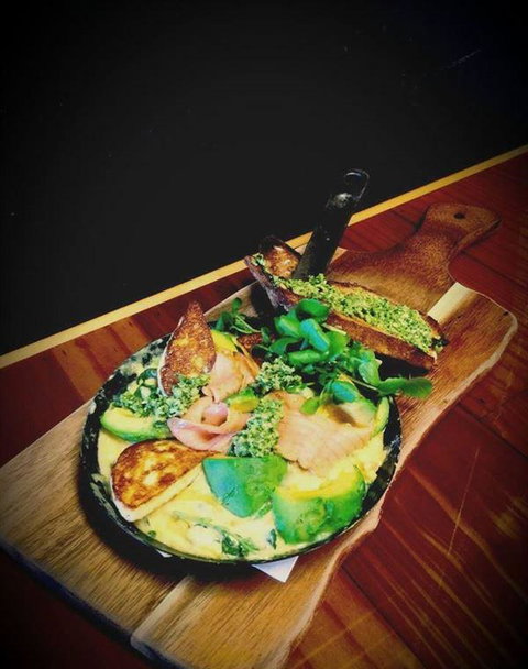 Daily Dose Cafe Wine Bar - Northern Rivers Accommodation 8