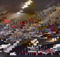 Noelene's Book Cafe - Northern Rivers Accommodation
