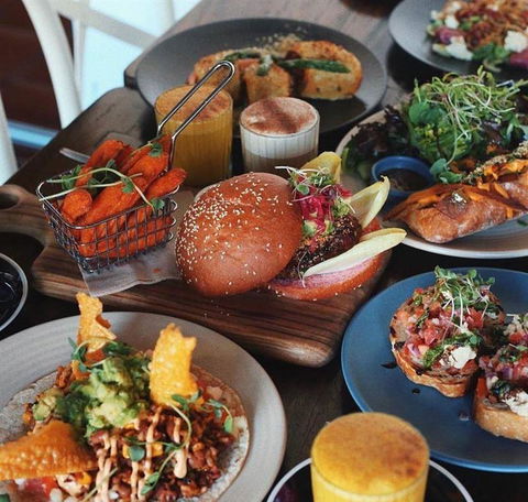 The Bach Eatery - Northern Rivers Accommodation 0