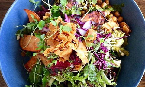 The Bach Eatery - Northern Rivers Accommodation 9