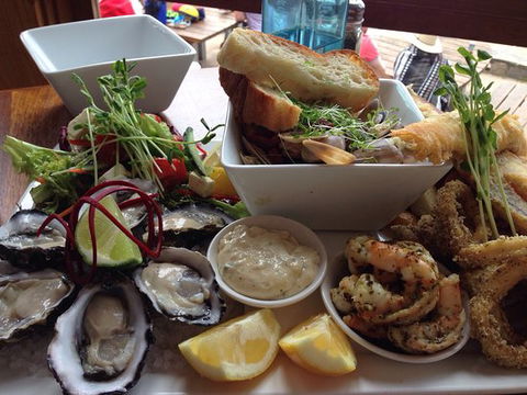 The Flying Fish Cafe - Northern Rivers Accommodation 0