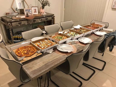 Sinatra’s Pizzeria - Northern Rivers Accommodation 0