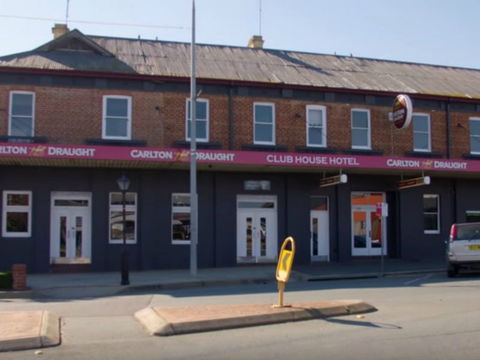 The Clubhouse Hotel - Northern Rivers Accommodation 2