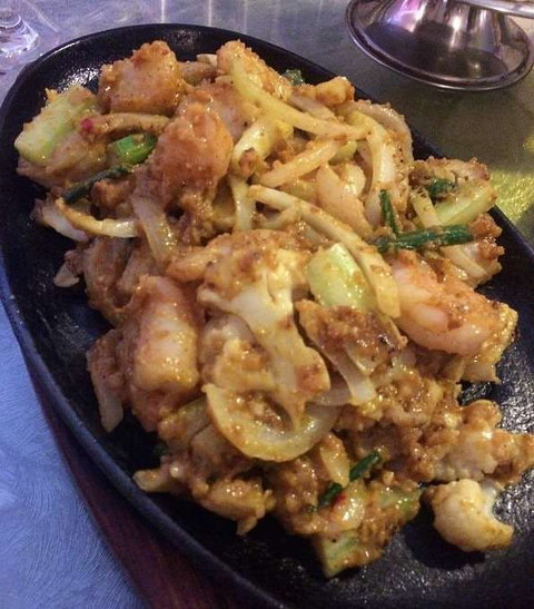 Camellia Chinese Restaurant & Takeaway Food - Northern Rivers Accommodation 0