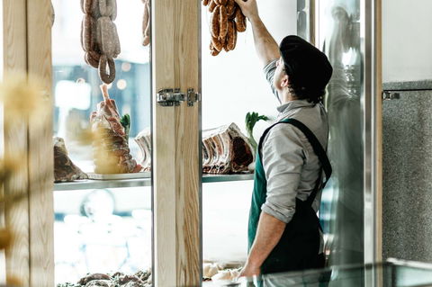 Meatsmith - Specialty Butcher And Wine Merchant - Northern Rivers Accommodation 2