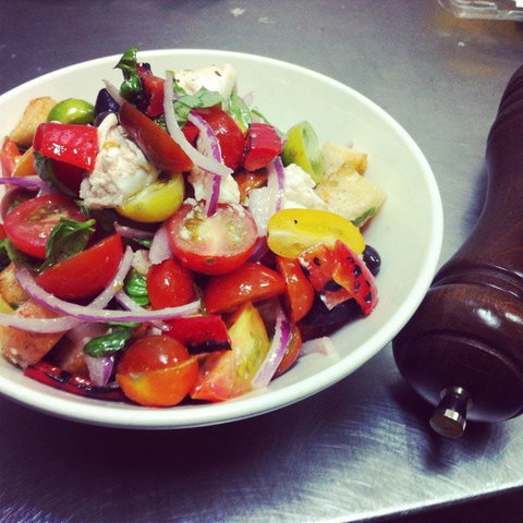 Pizza Tutti's - Northern Rivers Accommodation 0