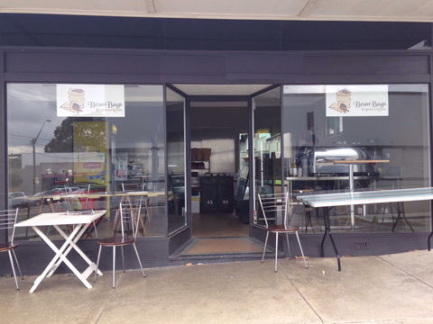 Bean Bags - Northern Rivers Accommodation 0