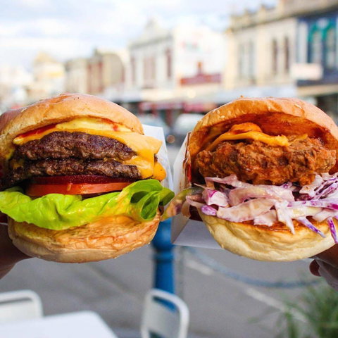 Pattysmiths Burgers - Templestowe - Northern Rivers Accommodation 0