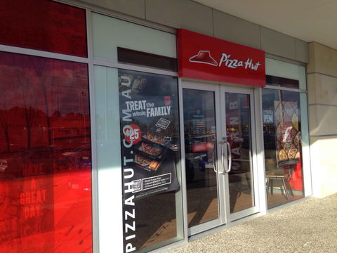 Pizza Hut - Northern Rivers Accommodation 0