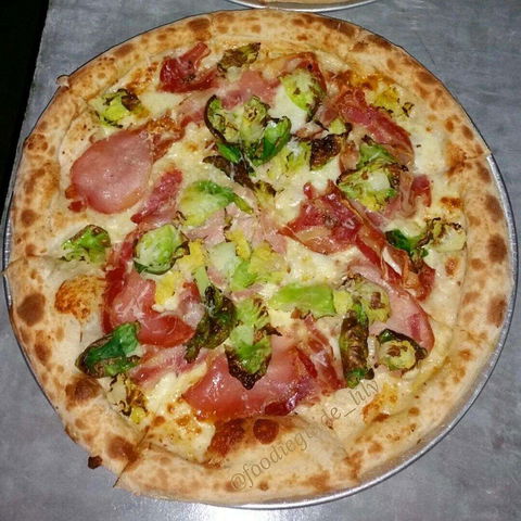 Rossonero Pizza - Northern Rivers Accommodation 0