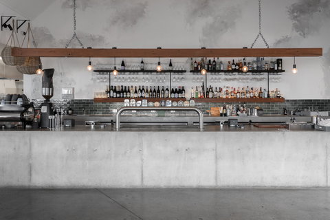 The Hill Bar And Kitchen - Northern Rivers Accommodation 1