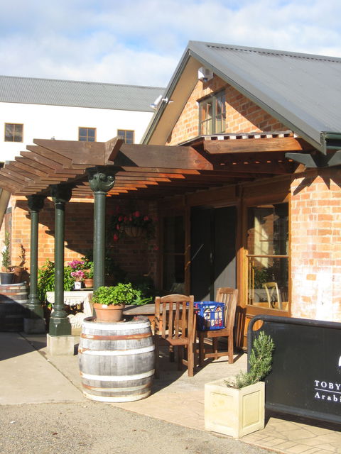 Eling Forest Cellar Door And Cafe - Northern Rivers Accommodation 1