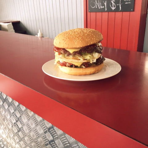 Danny's Burgers - Northern Rivers Accommodation 0