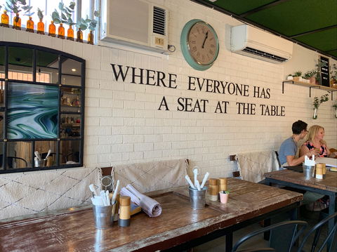 Oikos Cafe Ipswich - Northern Rivers Accommodation 2