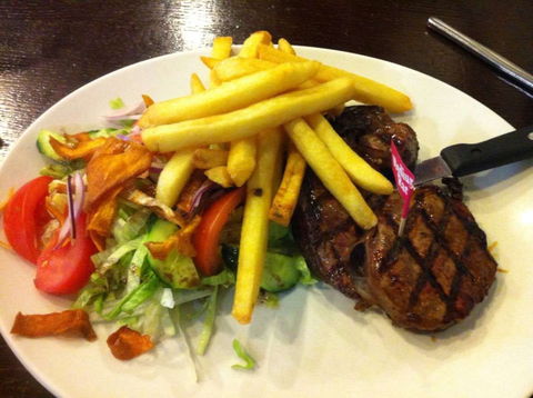 Central Cafe Queanbeyan - Northern Rivers Accommodation 0