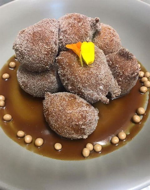 Frank's Cakes - Northern Rivers Accommodation 9
