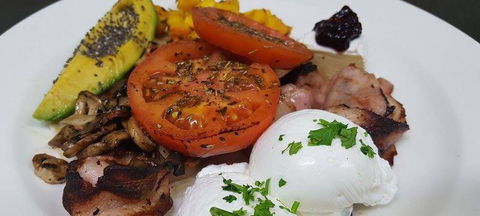 Rozzi's Italian Canteen - Northern Rivers Accommodation 2