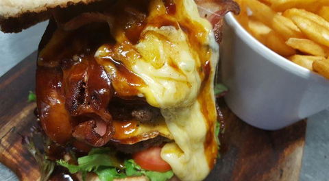 Rozzi's Italian Canteen - Northern Rivers Accommodation 7