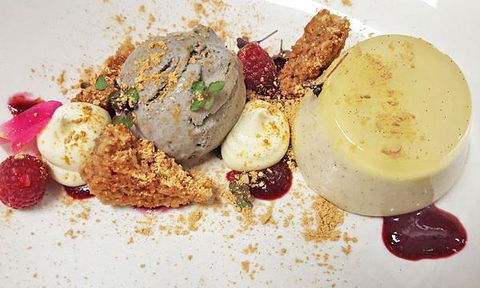 Cafe Moby - Northern Rivers Accommodation 6