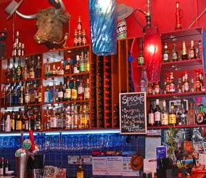 Mid City Bar And Grill - Northern Rivers Accommodation 8