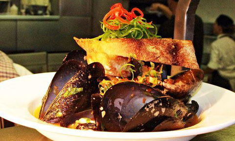 Wheelers Seafood Restaurant - Northern Rivers Accommodation 38