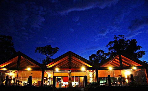 Wheelers Seafood Restaurant - Northern Rivers Accommodation 5