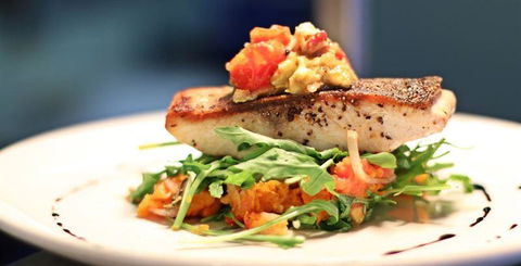 Wheelers Seafood Restaurant - Northern Rivers Accommodation 8