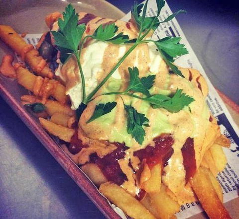 Agatha's Licensed Cafe - Northern Rivers Accommodation 11