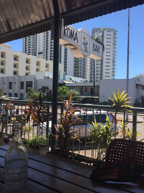 Roma Bar Cafe - Northern Rivers Accommodation 3