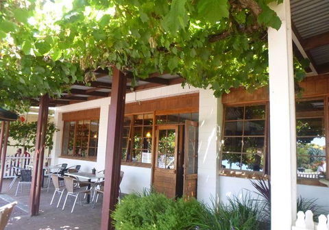 Lyndoch Bakery & Restaurant - Northern Rivers Accommodation 5